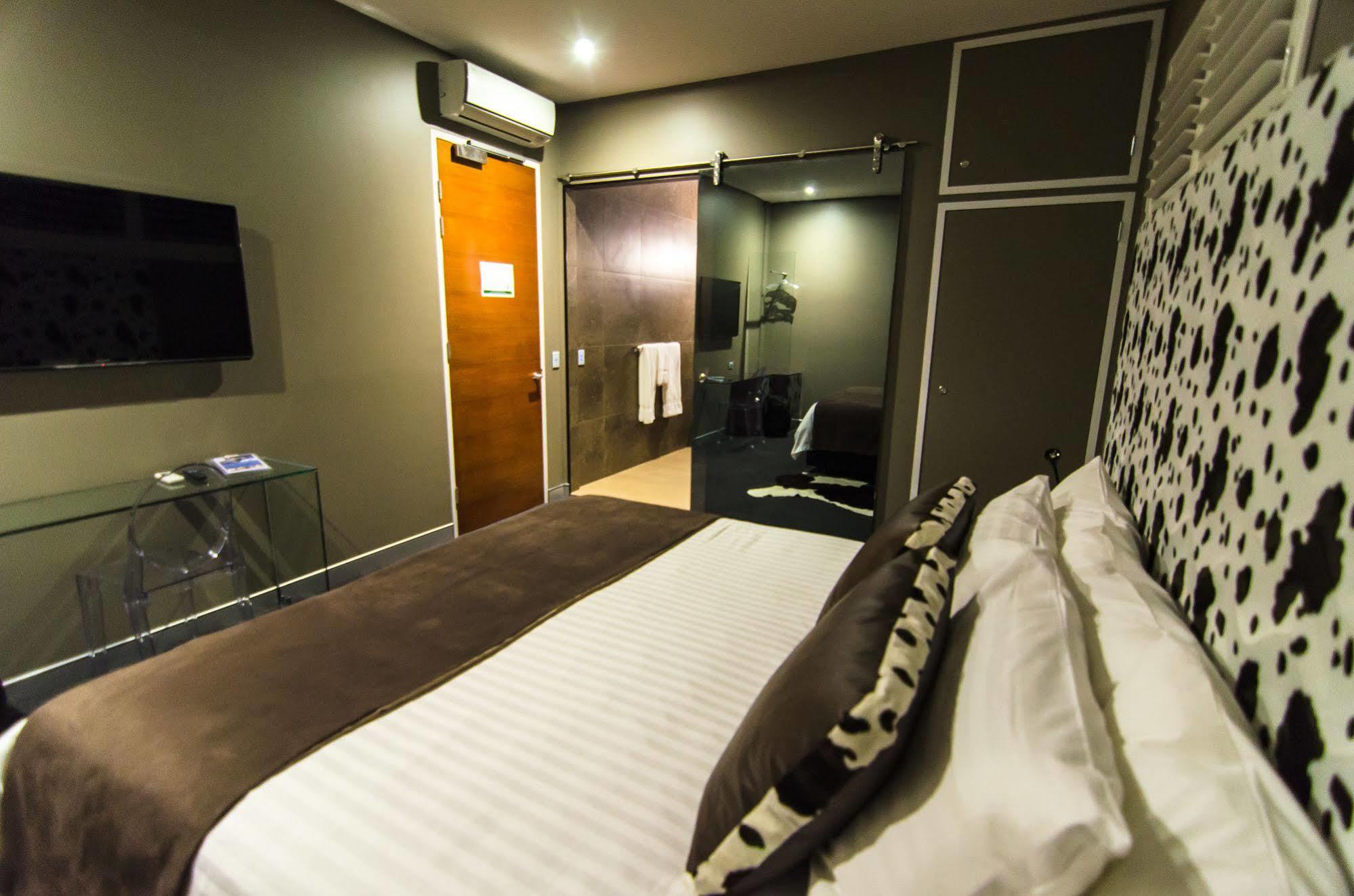 Junction Hotel ニューカッスル エクステリア 写真